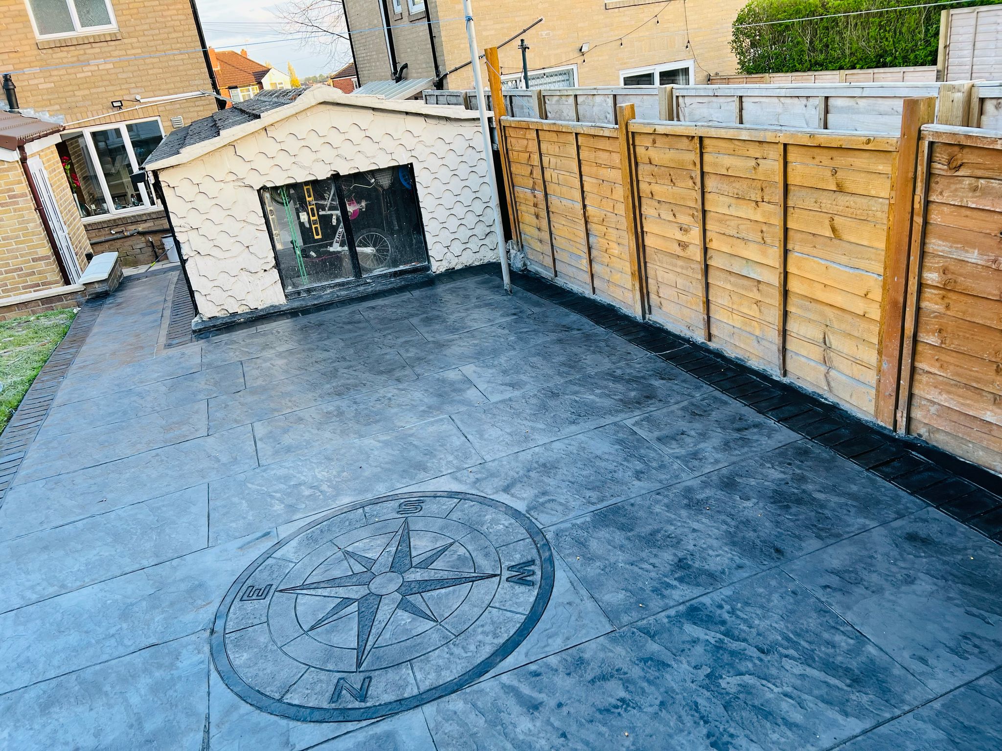 pattern imprinted concrete patio or driveway